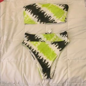 Aerie Bandeau and high weight bikini set